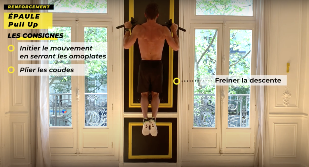 exercice renforcement musculaire coude épaule traction