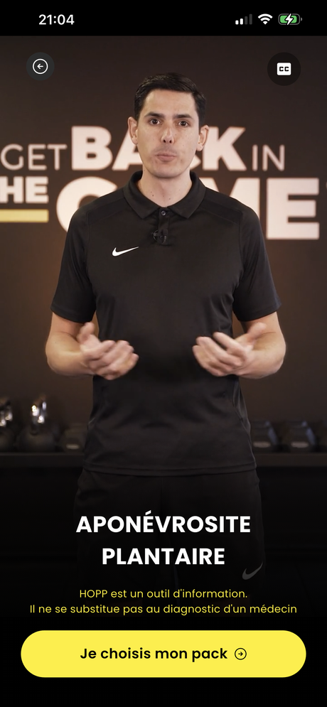 Écran vidéo d'explication d'une aponévrosite plantaire par un kiné du sport dans l'application HOPP