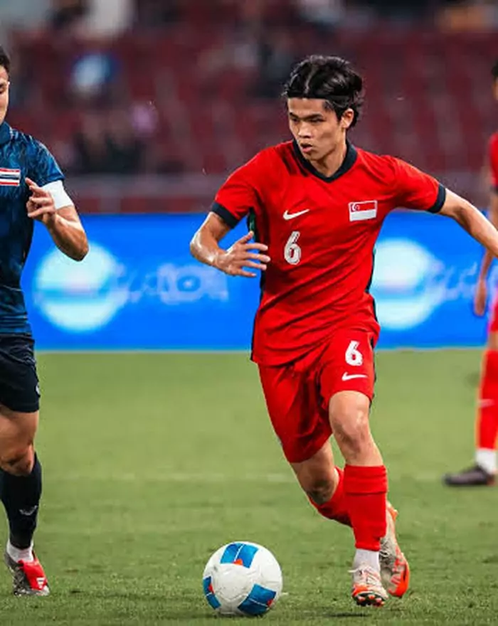 Joueurs de football &agrave; l'&eacute;chauffement